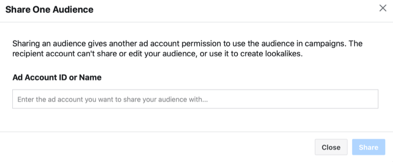 facebook ads manager споделете персонализирана аудитория> споделете меню за една аудитория с опцията за добавяне на идентификатор или име на рекламен акаунт