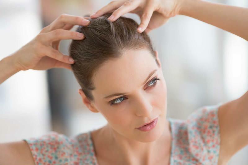 Какво представлява масажът на косата и за какво е масажът на косата? Съвети за масажиране на косата