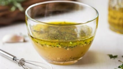 Рецепта за сос, която яде салата, дори ако не ядете зеленчуци