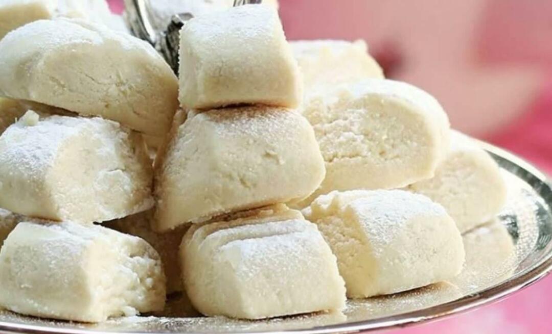 Най-търсената рецепта за сладки с брашно! Как се правят брашнени бисквити с три съставки?
