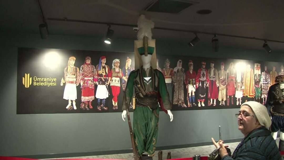 Откриха изложба на османски народни носии!