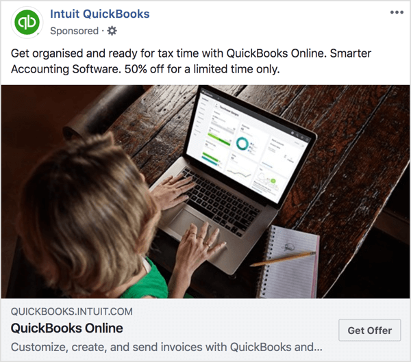 В тази реклама и целевата страница на Intuit QuickBooks забележете, че цветовите тонове и офертата са последователни.