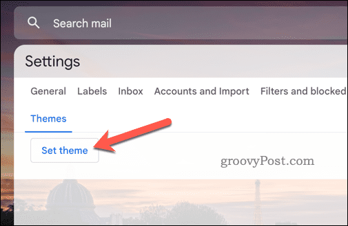 Бутон за задаване на тема на Gmail