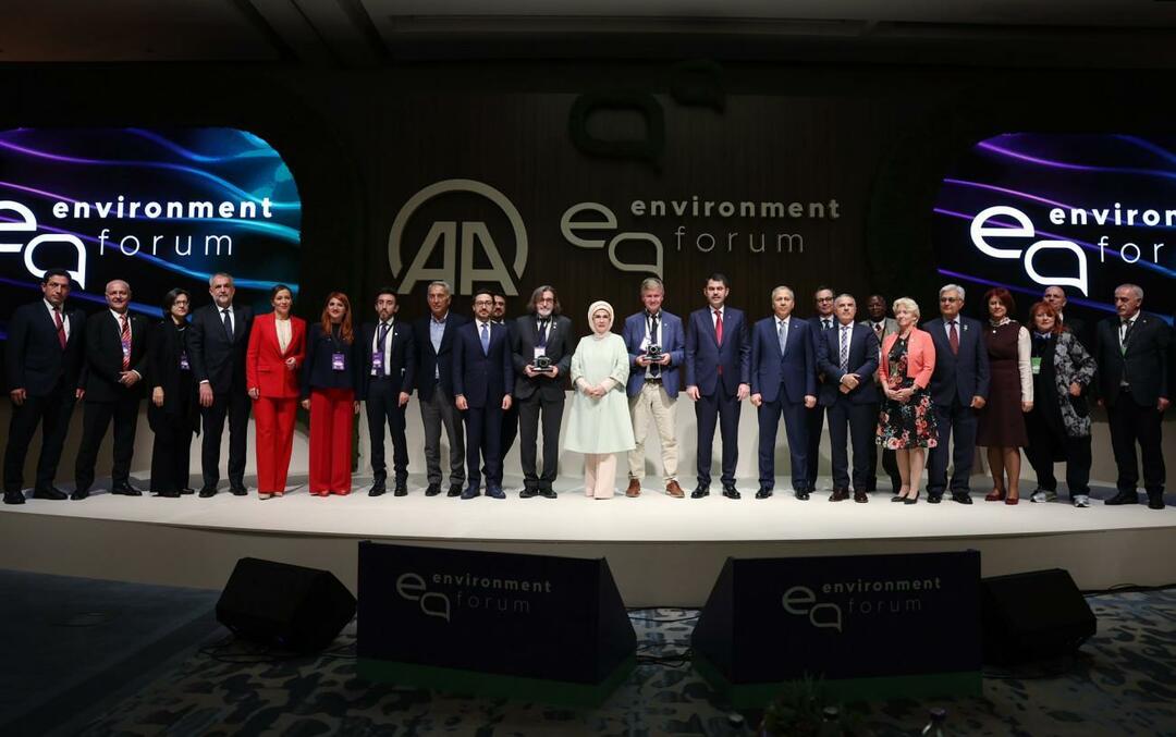 Емине Ердоган благодари на Анадолската агенция на Международния екологичен форум