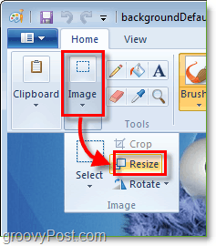 преоразмерете вашето изображение в Windows 7 боя, като щракнете върху изображението и след това преоразмерите