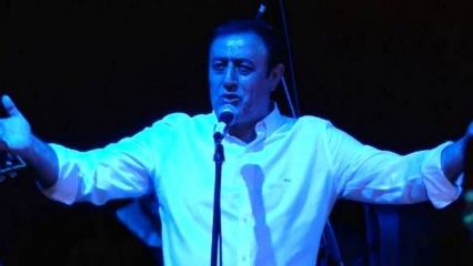 Türkücü Mahmut Tuncer пееше рок