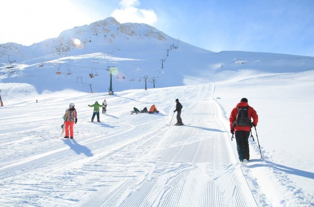Как да стигна до ски център Анталия Сакликент?