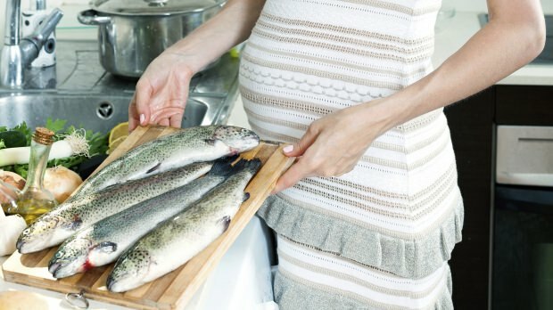 Предимства от яденето на риба по време на бременност