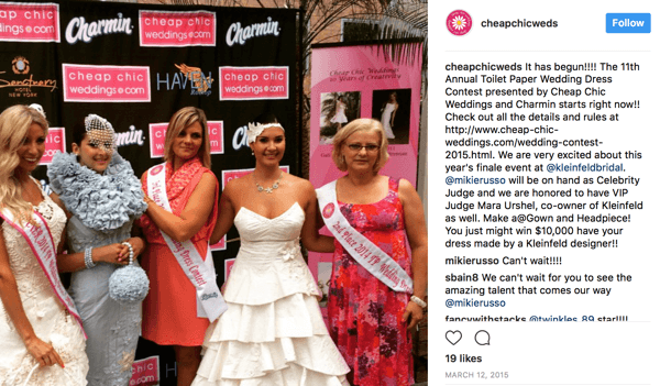 Charmin е един от спонсорите на ежегодно социално състезание, където клиентите правят сватбени рокли от тоалетна хартия. В състезанието за 2015 г. Kleinfeld Bridal също участва в наградата с наградата на рокля по поръчка за победителя.