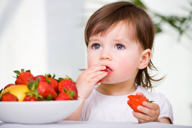 Как да разберем алергиите при бебетата? Какво е полезно за хранителната алергия при кърмачета и деца?