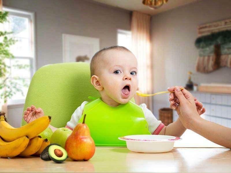 Хранене на бебета месец по месец! Ръководство за хранене на периода на допълваща храна за новородени майки