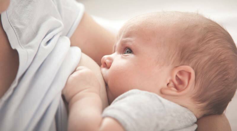 Храни, които правят газове за бебето в кърмата! Какво трябва да яде кърмещата майка и да не яде?