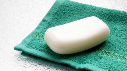 Как да почистите петна от сапун и перилни препарати?