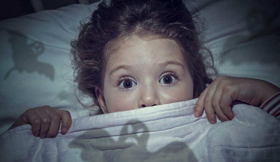 Трябва ли децата да бъдат гледани от филм на ужасите?