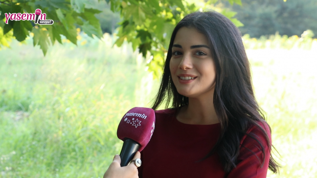 Özge Yağız разказа за Рейхан в сериала за клетва! Вижте с кого младата актриса е сравнена с ...