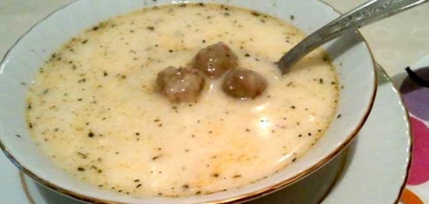 Вкусна рецепта за супа с кисело кюфте