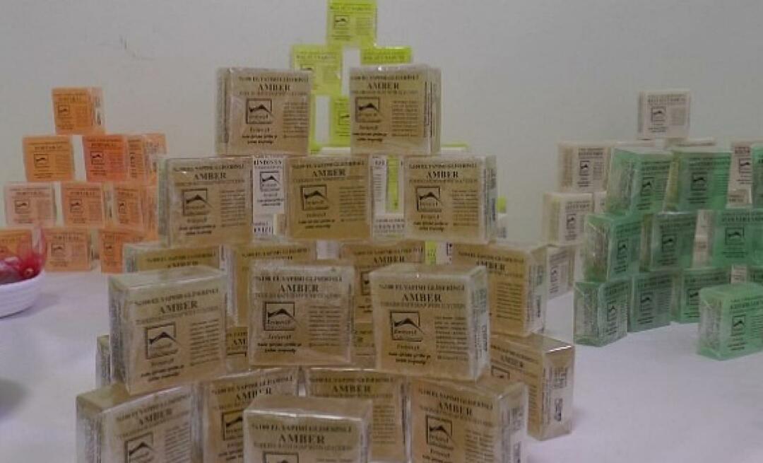 Erciyes 38 Women's Cooperative допринася за икономиката на дома, като произвежда естествени сапуни!