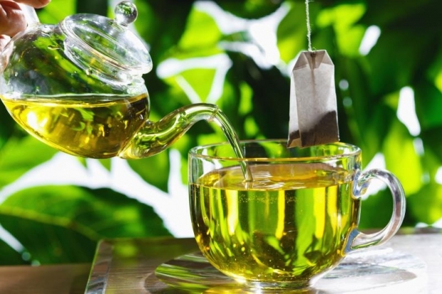Предимства от пиенето на зелен чай на празен стомах