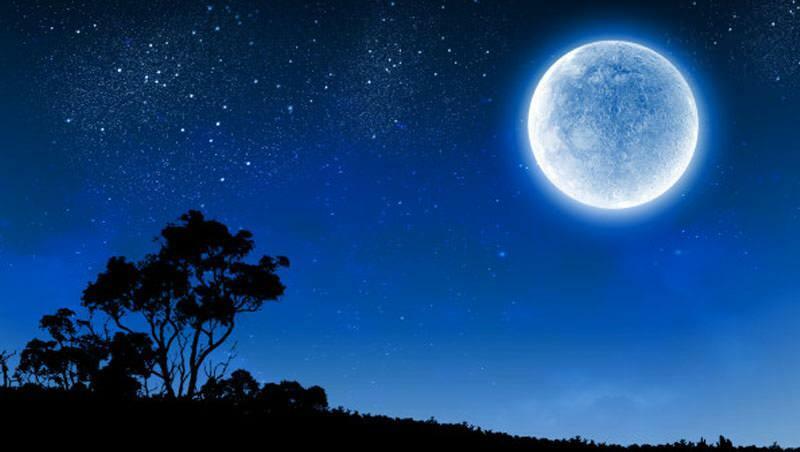НАСА обяви: Кога ще излезе Синята пълнолуние 2020? Какво представлява Синята Луна и как се образува?