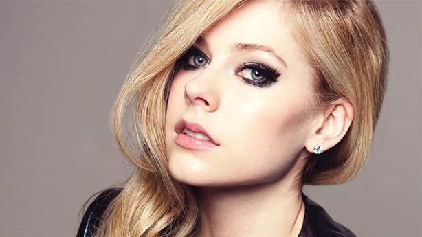 Avril Lavigne news