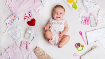 Какво трябва да се има предвид при обличането на бебе?